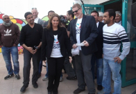 سيدة الأعمال "أريسون" تزور مدرسة واحة السّلام في اللد